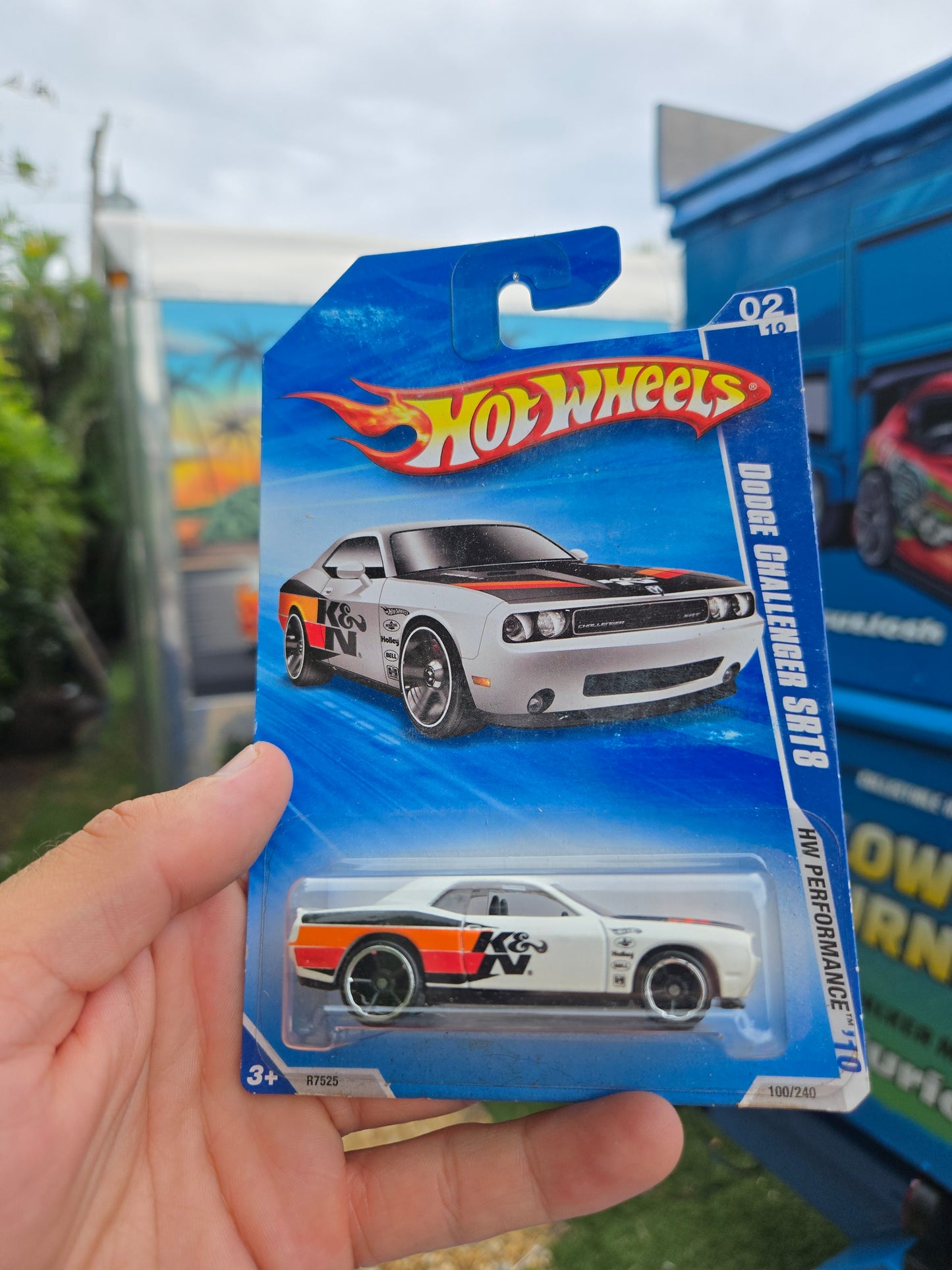 Dodge Challenger SRT - K&N