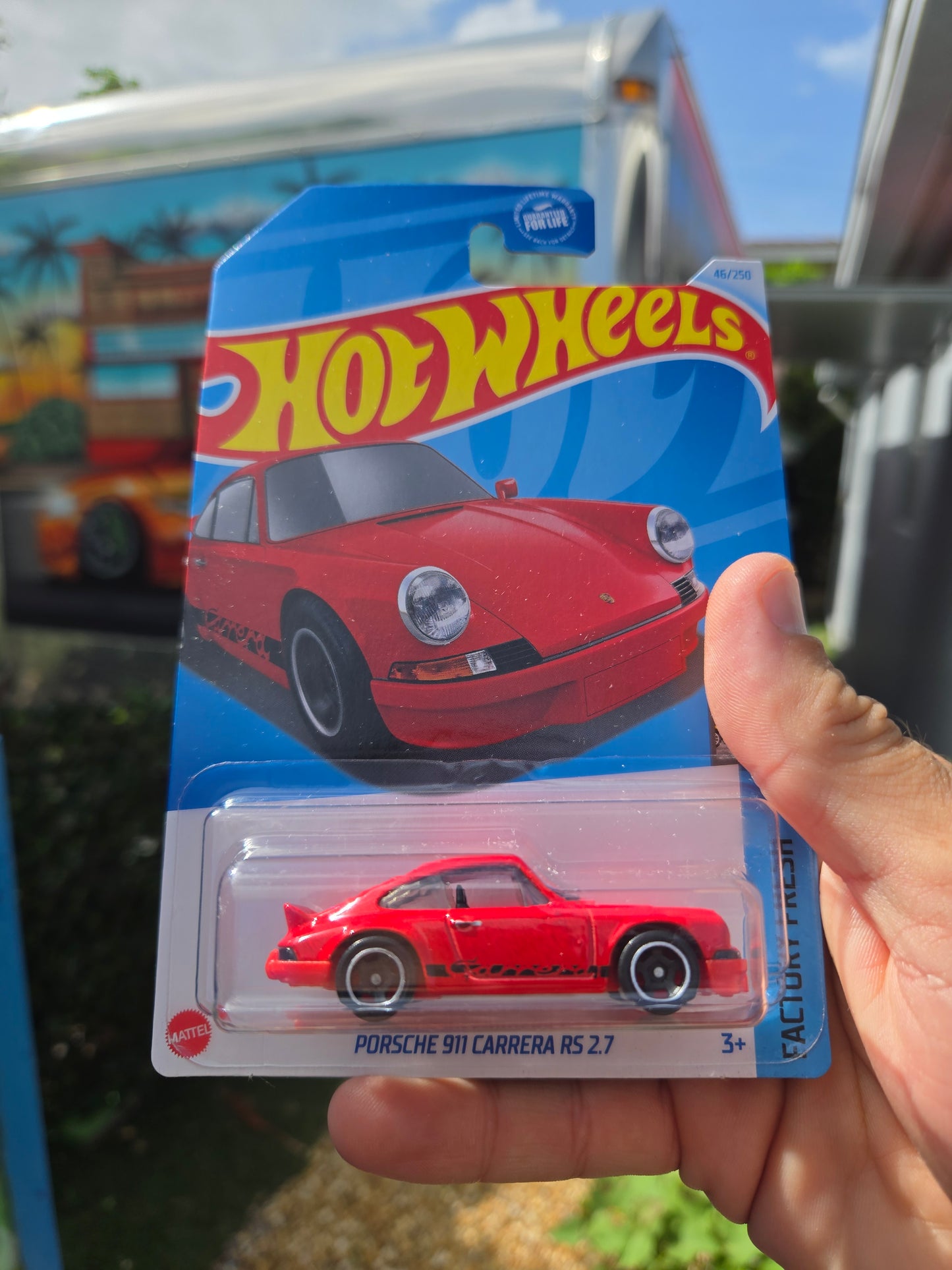 Porsche 911 Carrera RS 2.7 – red