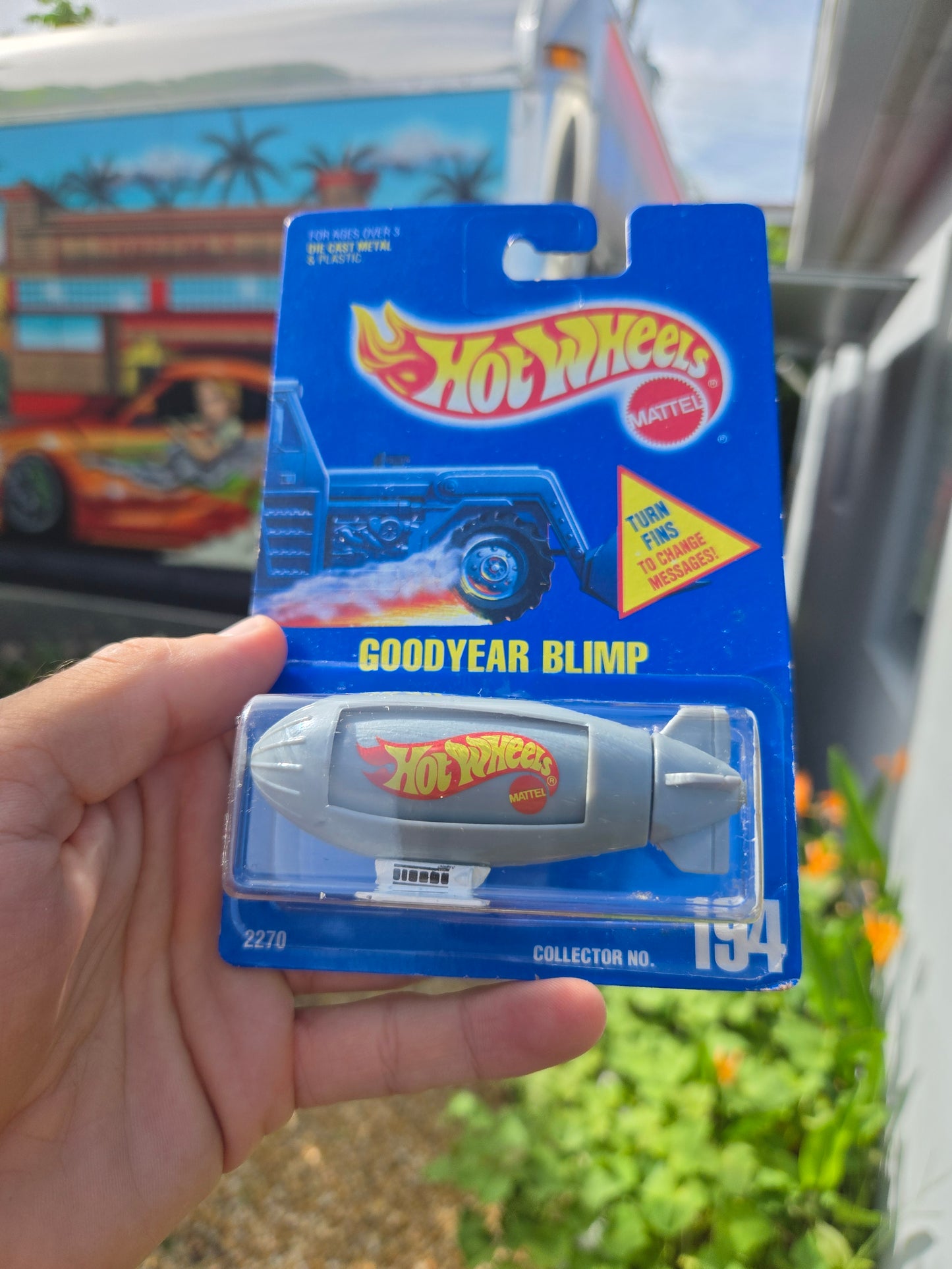 Hot Wheels Blimp