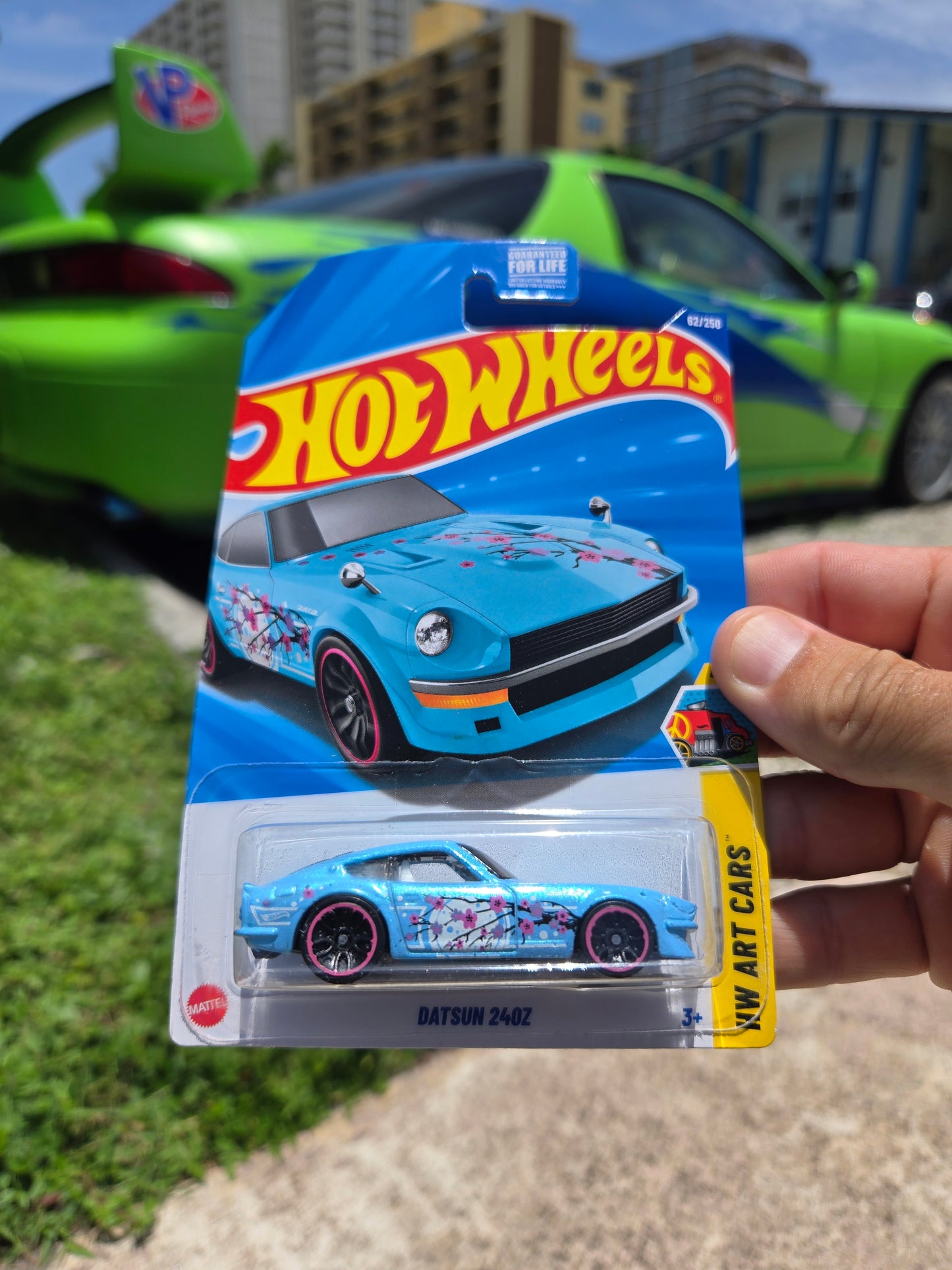 Datsun 240z - blue flowers