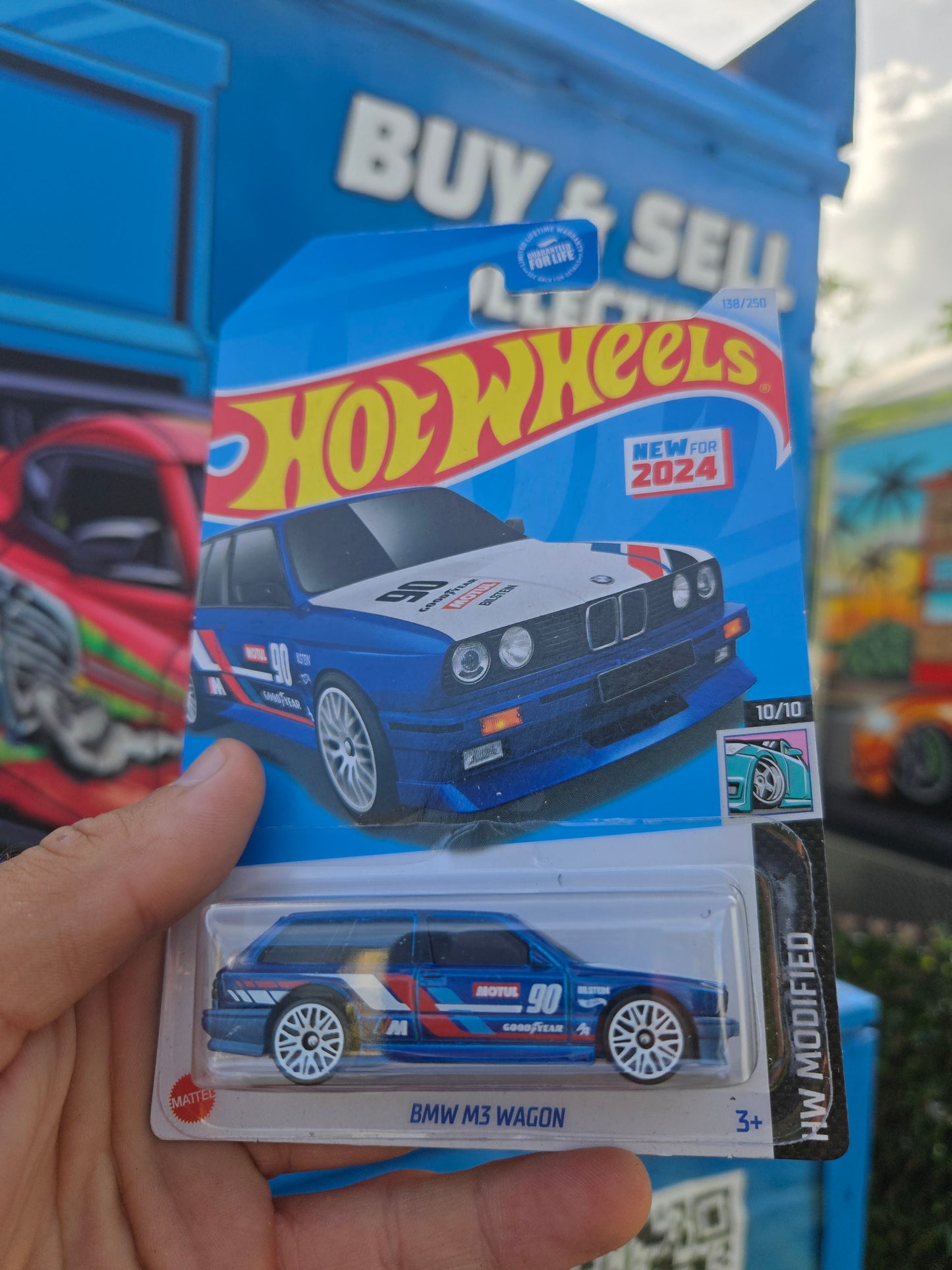 BMW M3 wagon – blue