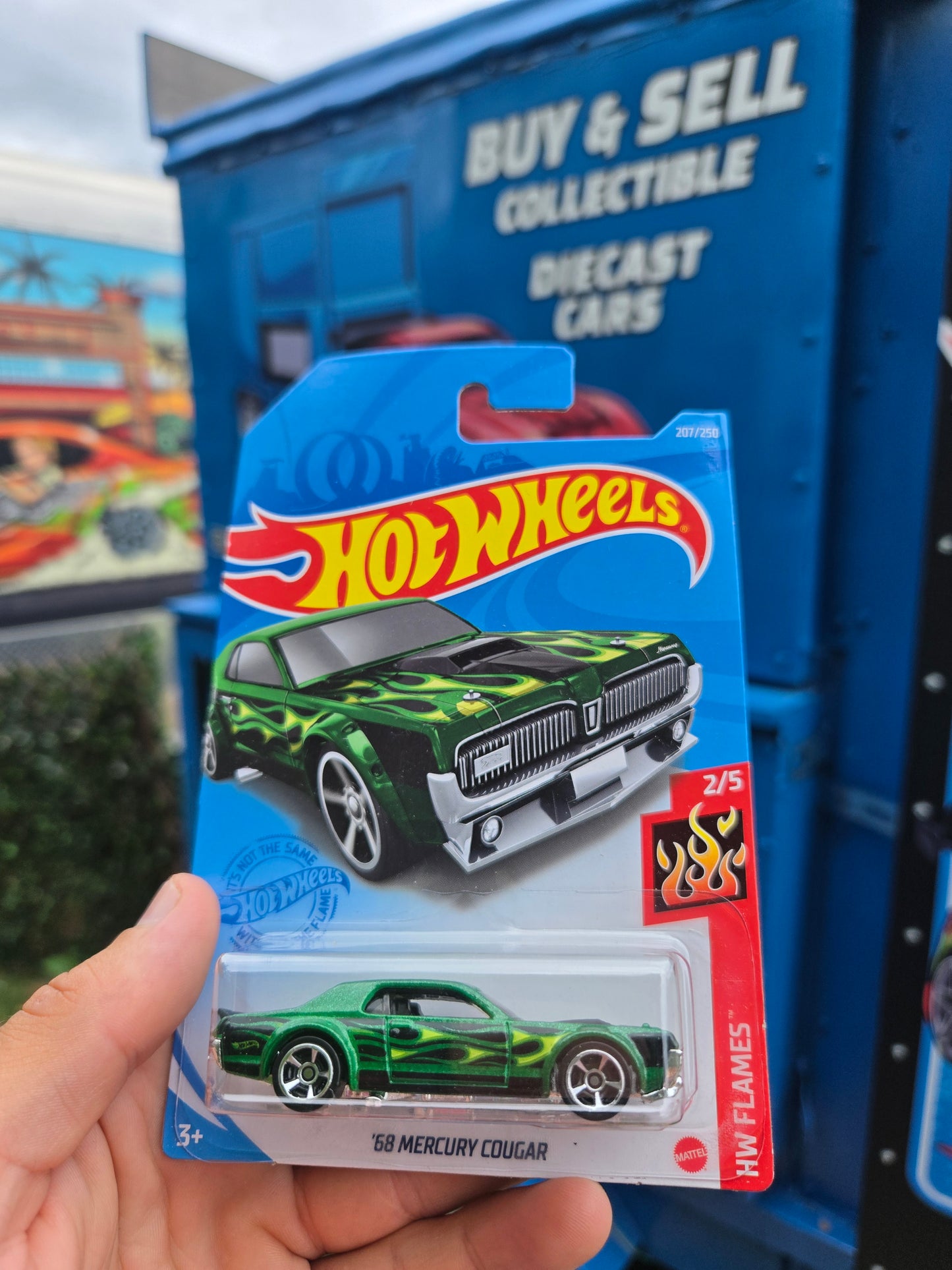 1968 Mercury cougar - green flames
