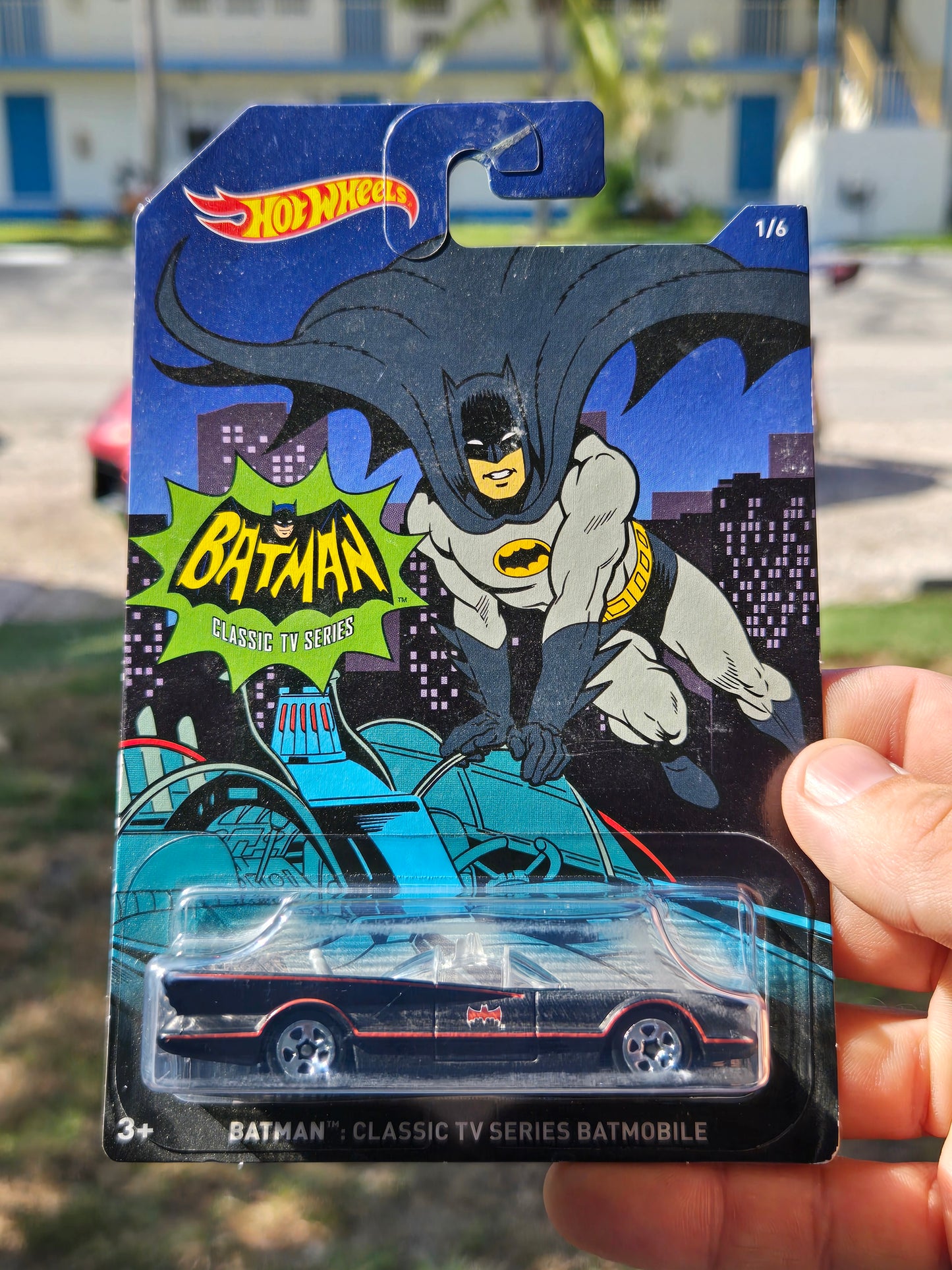 Batman : classic TV series Batmobile