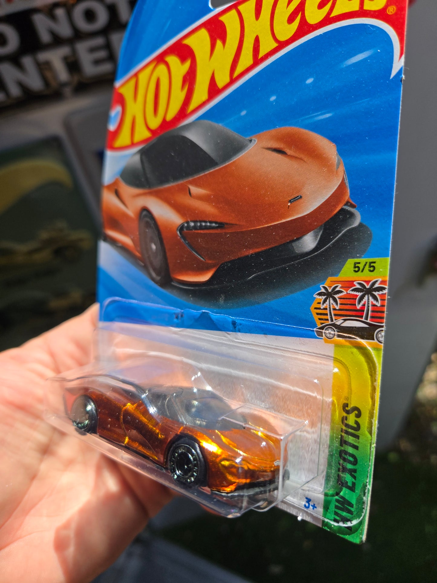McLaren Speedtail - orange & red 2 Cars! (Super Treasure Hunt)