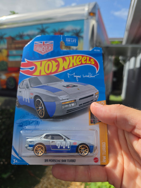 ‘89 Porsche 944 turbo- silver (Magnus Walker)