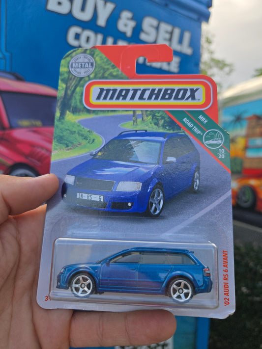 ‘02+Audi Avant RS6 wagon - blue