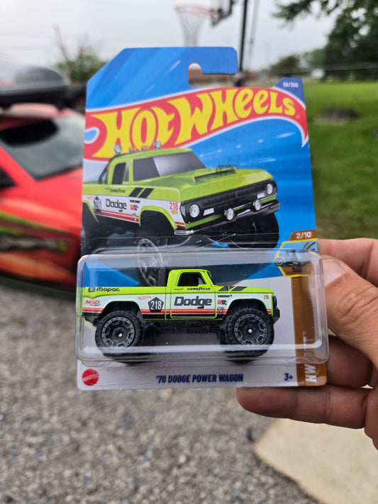 ‘70 Dodge Power Wagon - green