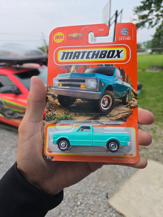 1968 Chevy C 10 - teal