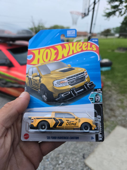 ‘22 Ford Maverick custom - yellow