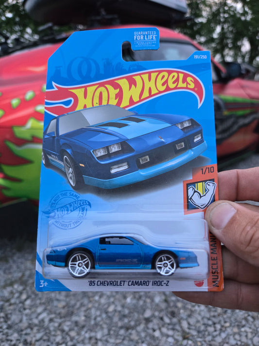 ‘85 Chevy Camaro Iroc Z - blue