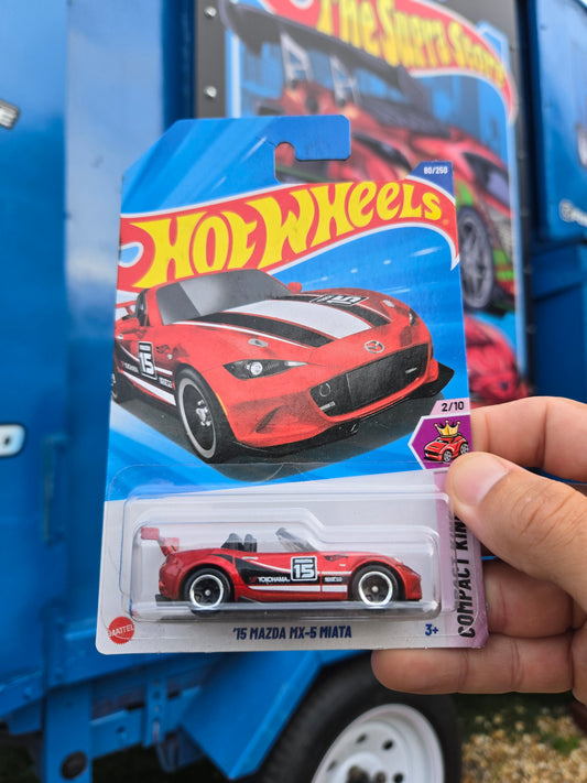 ‘15 Mazda MX-5 - red