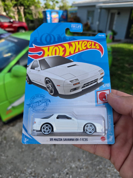 ‘89 Mazda Savanna RX7 FC3s - white