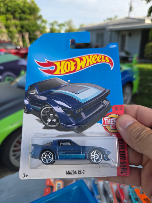 Mazda RX7 - blue
