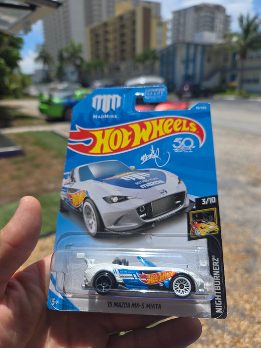 '15 MAZDA MX-5 Miata (MAD Mike)