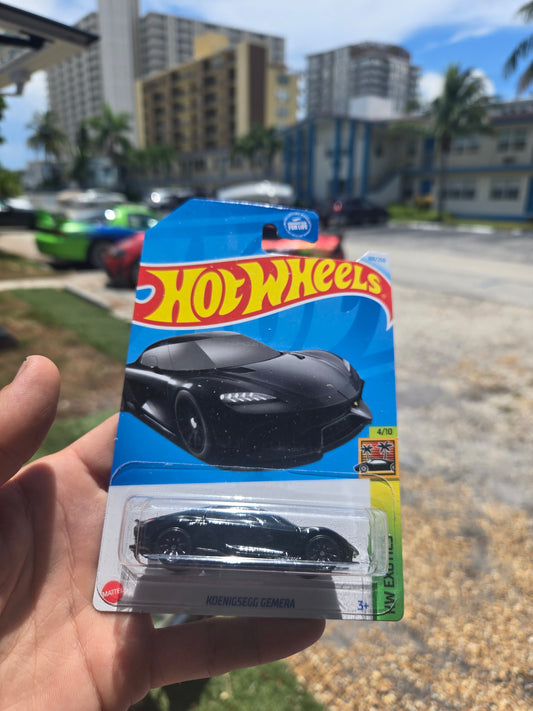Koenigsegg Gemera- black (dollar general exclusive)