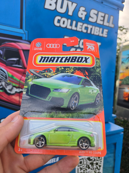 Audi TT RS coupe – lime green