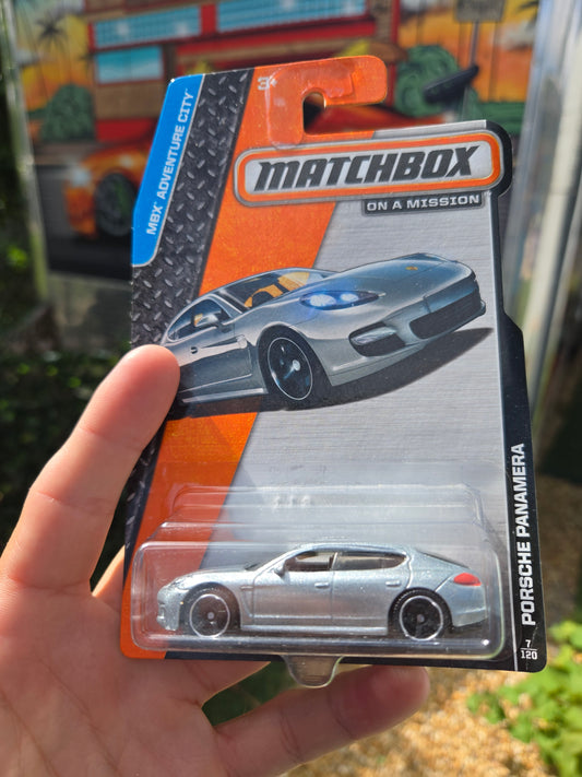 Porsche Panamera - silver