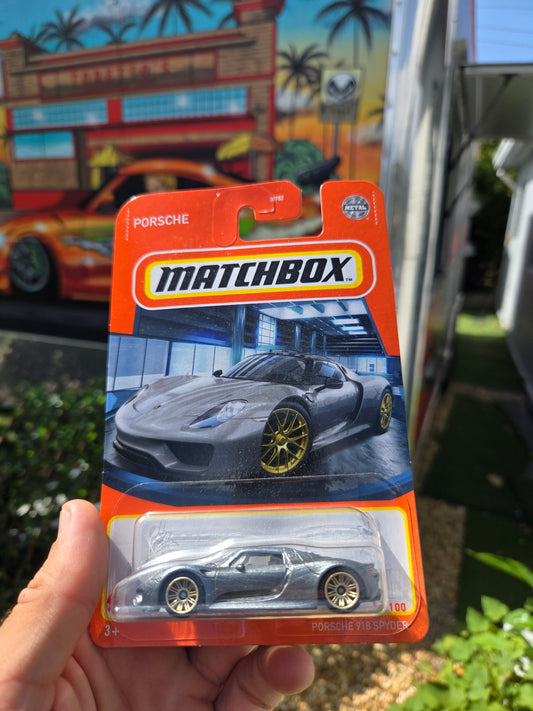 Porsche 918 - silver