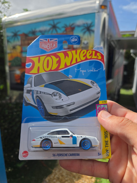 ‘96 Porsche Carreras - white (Magnus Walker)