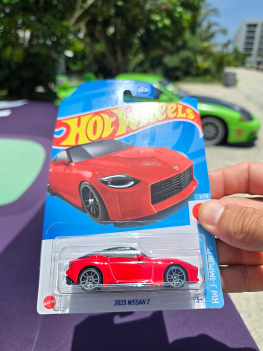 Nissan Z - red