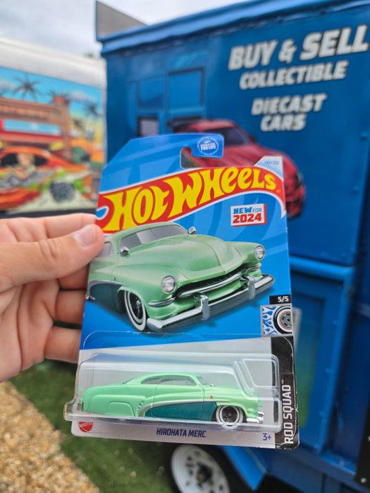 Hirohata Merc (1951 coupe) - mint color