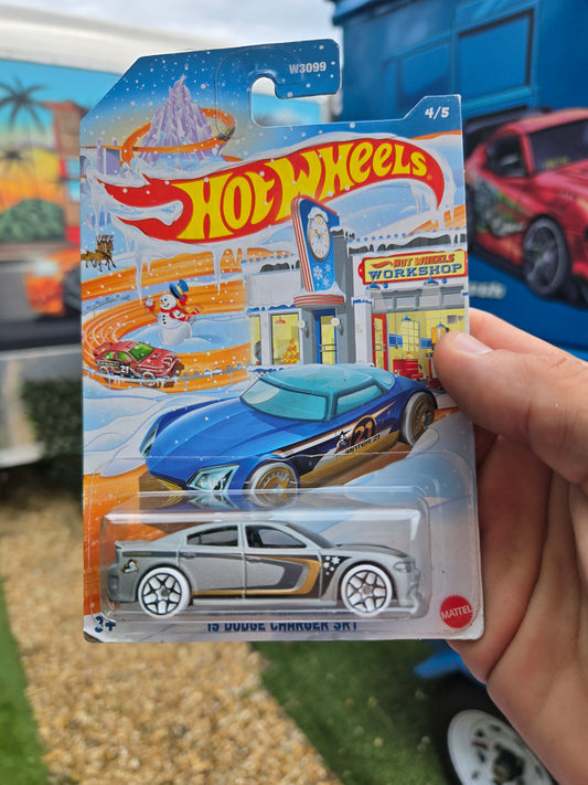 2015 Dodge charger SRT – silver