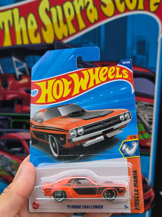 1971 Dodge Challenger - orange