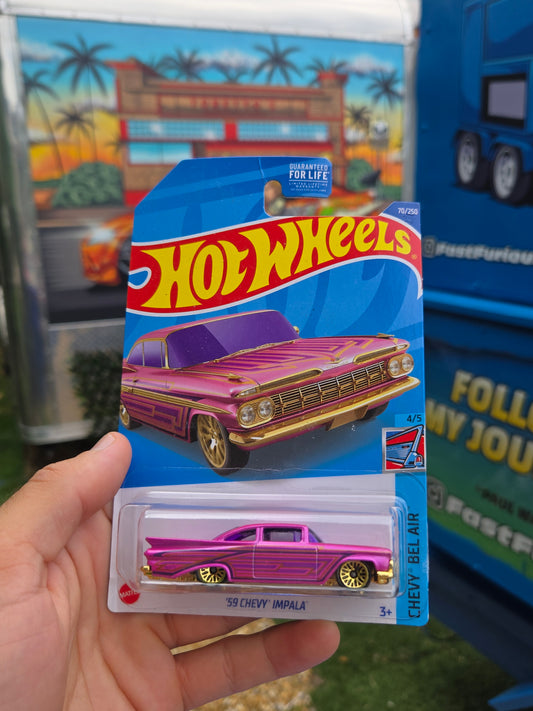 1959 Chevy Impala – pink