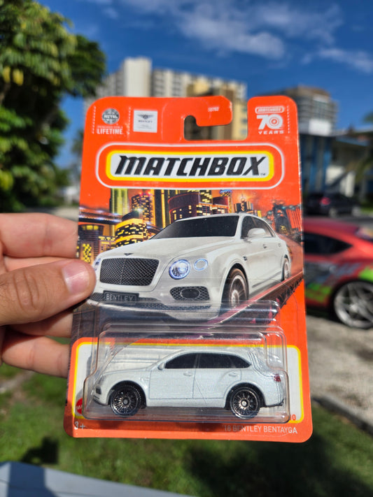 2018 Bentley Bentayga - white