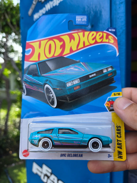 DMC DeLorean - teal