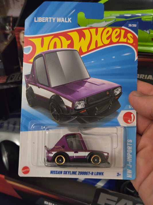 Nissan Skyline 2000GT- R LBWK tooned - purple