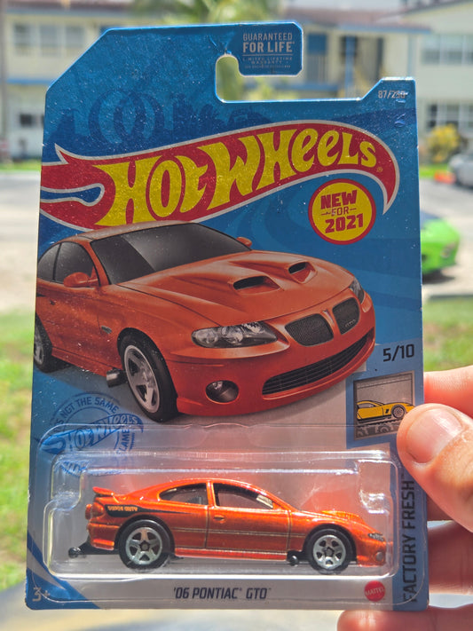 '06 Pontiac GTO - orange