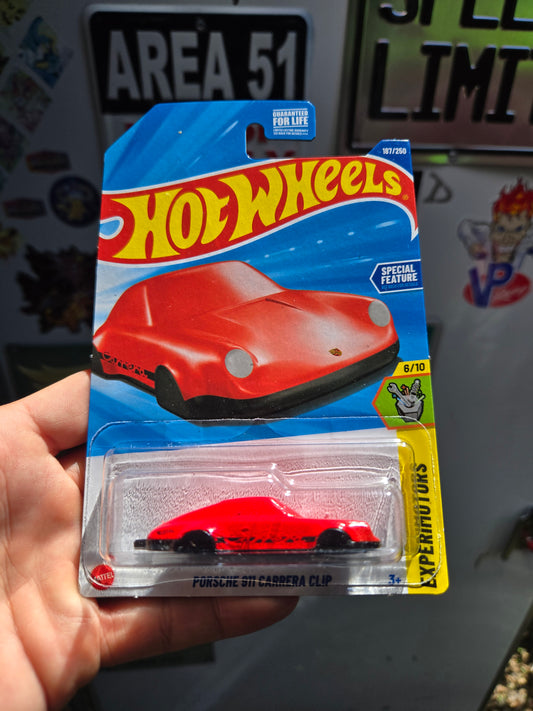 Porsche 911 Carrera Clip - red