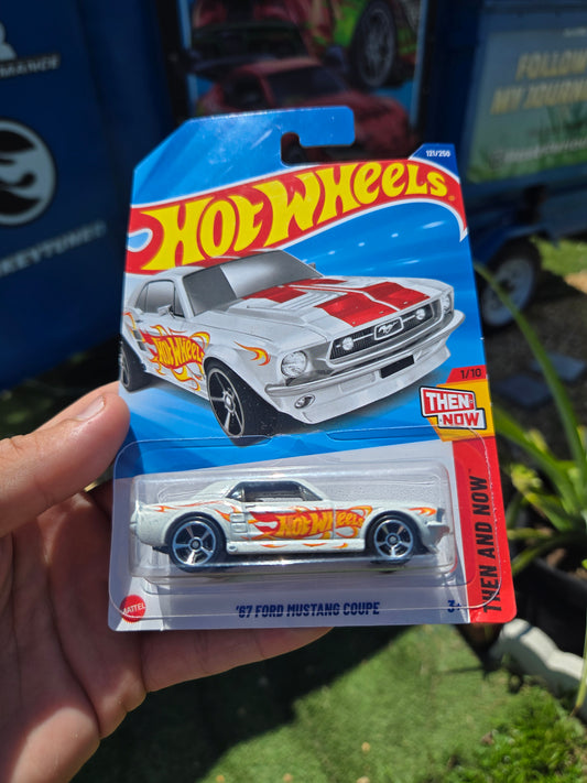 '67 Ford Mustang Coupe - white