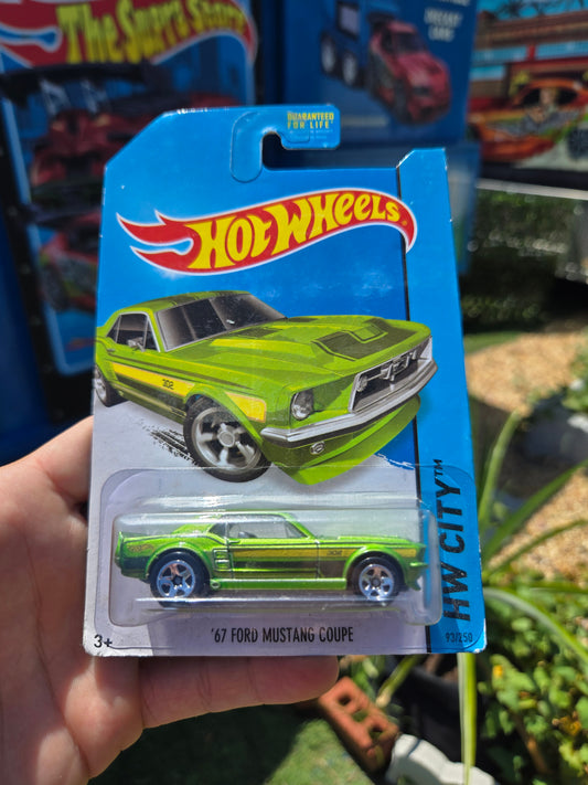 '67 Ford Mustang Coupe - green