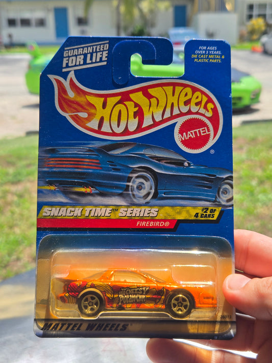 Pontiac Firebird - orange