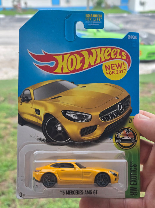 ‘15 Mercedes AMG GT - yellow
