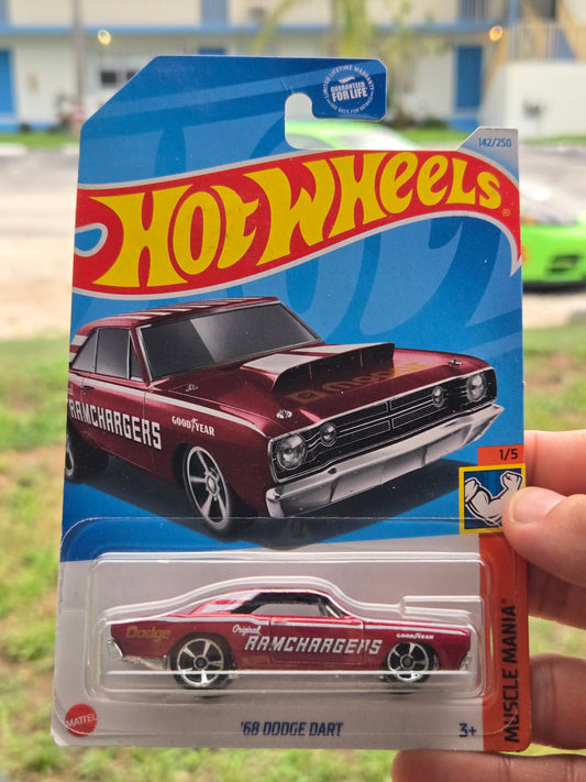 '68 Dodge Dart - maroon