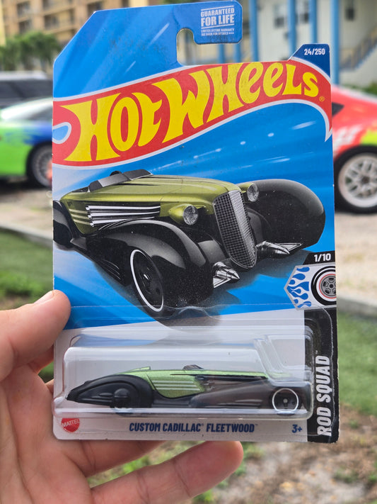 Custom Cadillac Fleetwood- black/green