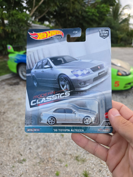 '98 Toyota Altezza (Lexus is300) - silver