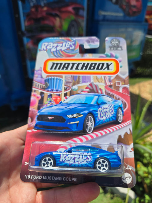 '19 Ford Mustang Coupe - Razzles
