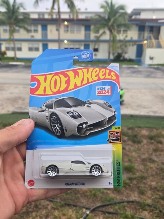 Pagani Utopia